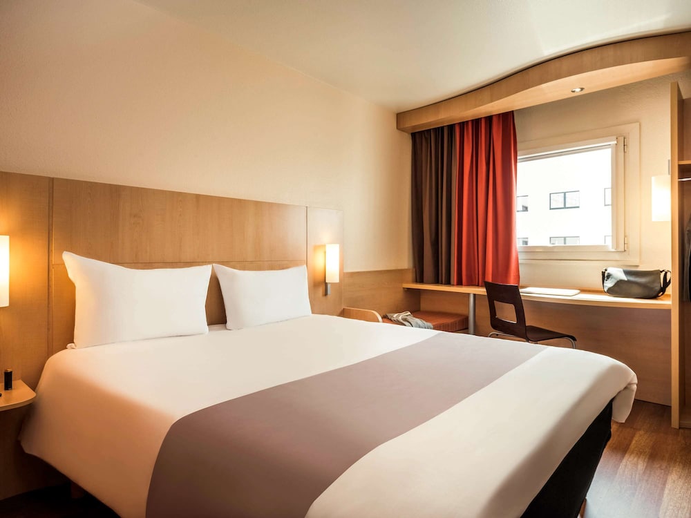 Standard Room, 1 Double Bed photo 3
