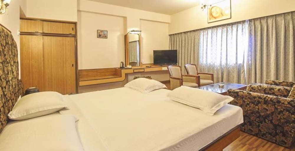 Club Room