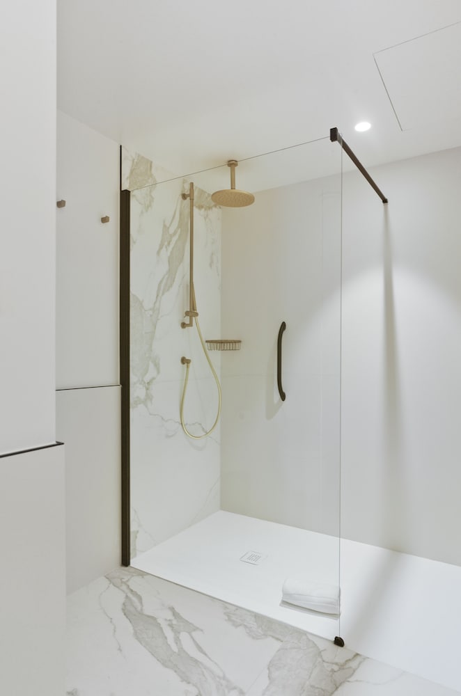 Suite, Sea View (Alberola)