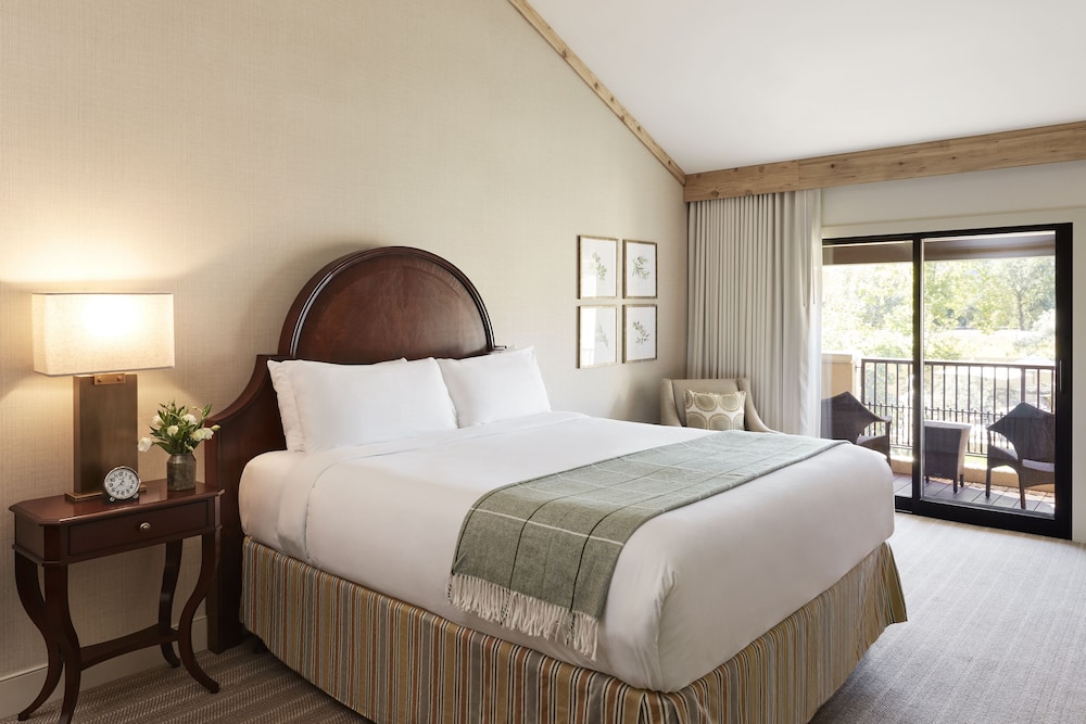 Room, 1 King Bed, Courtyard View photo 1