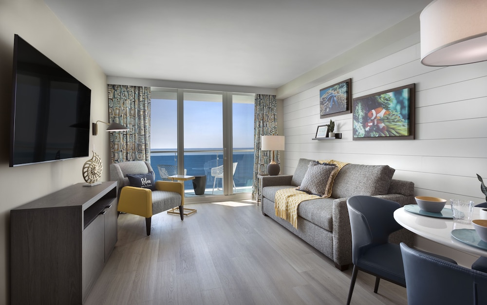 Club Condo, 2 Bedrooms, Ensuite, Oceanfront