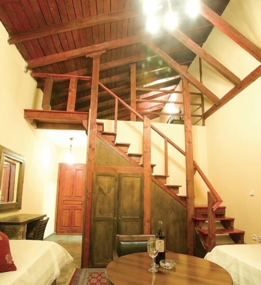 Traditional Quadruple Room, Lake View photo 1