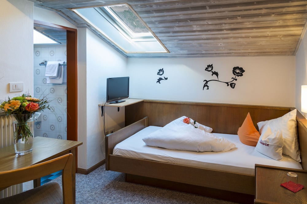 Single Room photo 1