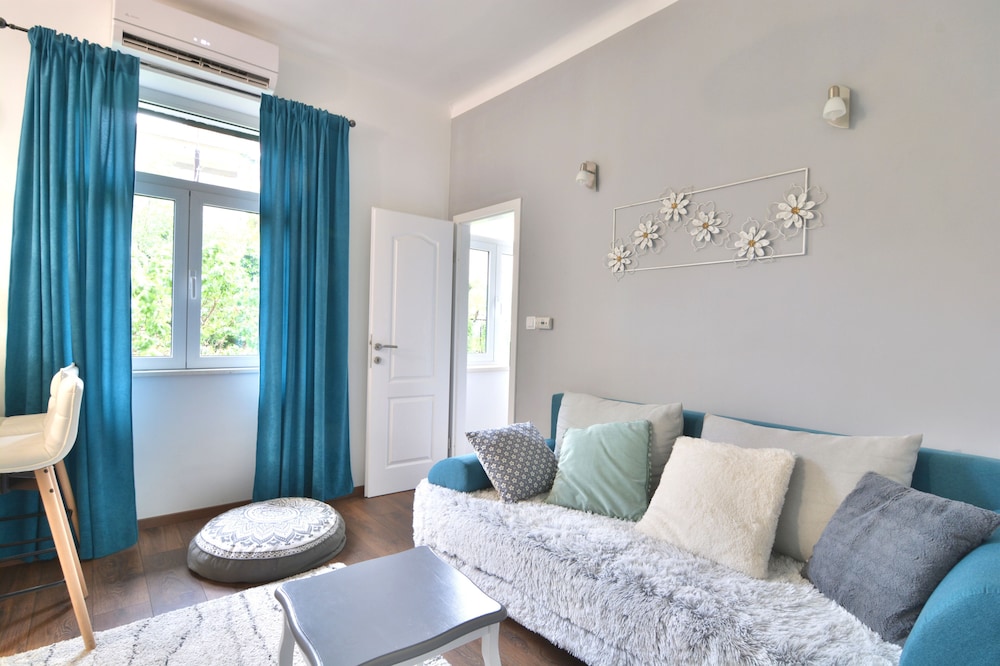 Comfort Studio, Garden View