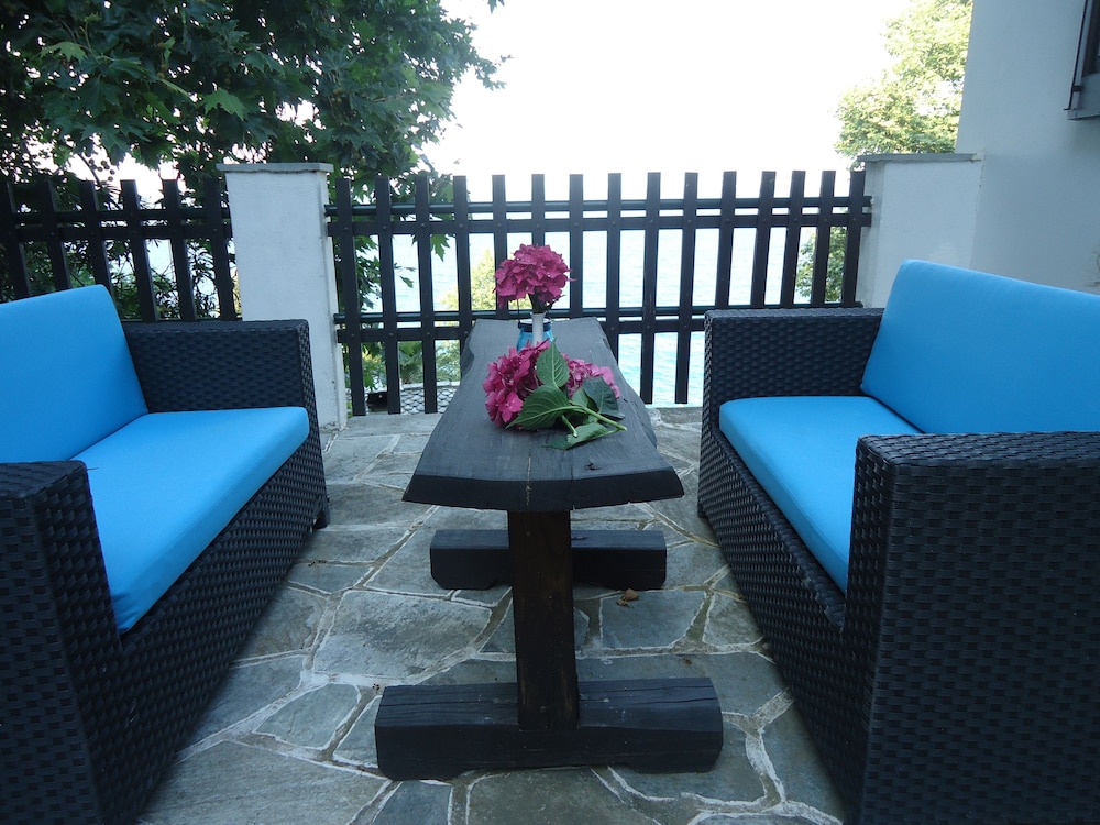 Triple Room, Sea View photo 2