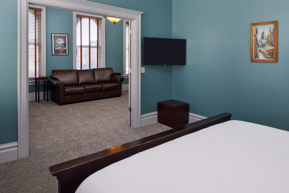 Presidential Suite photo 2