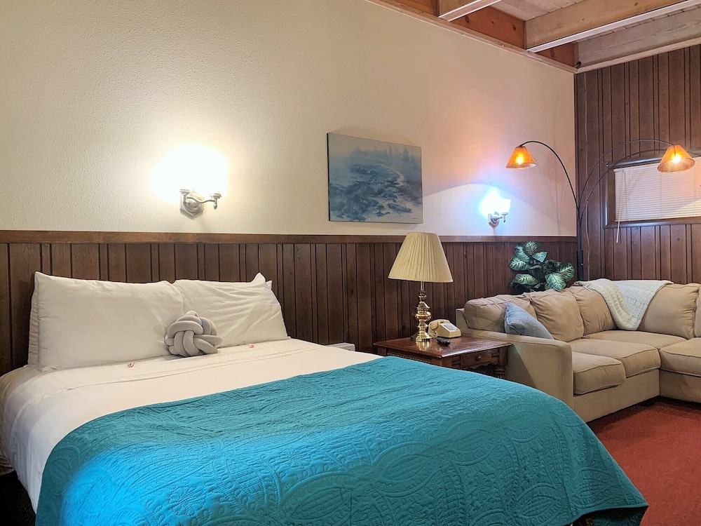 Room, 1 Queen Bed (Pet Friendly) photo 3