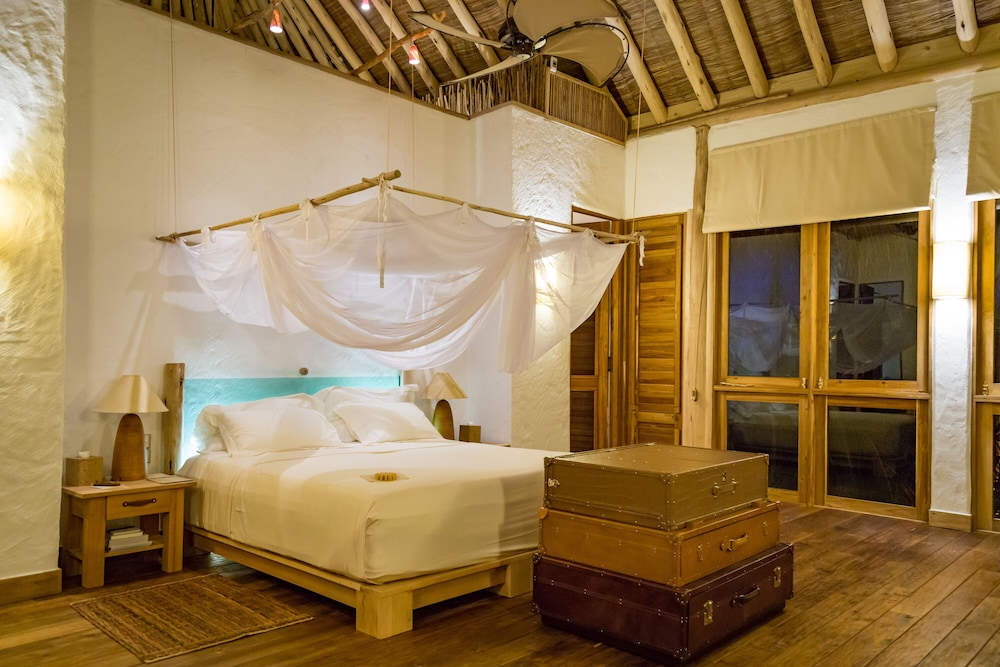 Room, 3 Bedrooms, Pool Access (beach Retreat)