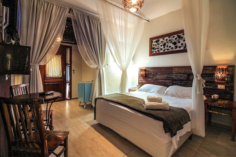 Deluxe Double or Twin Room (Garden) photo 1