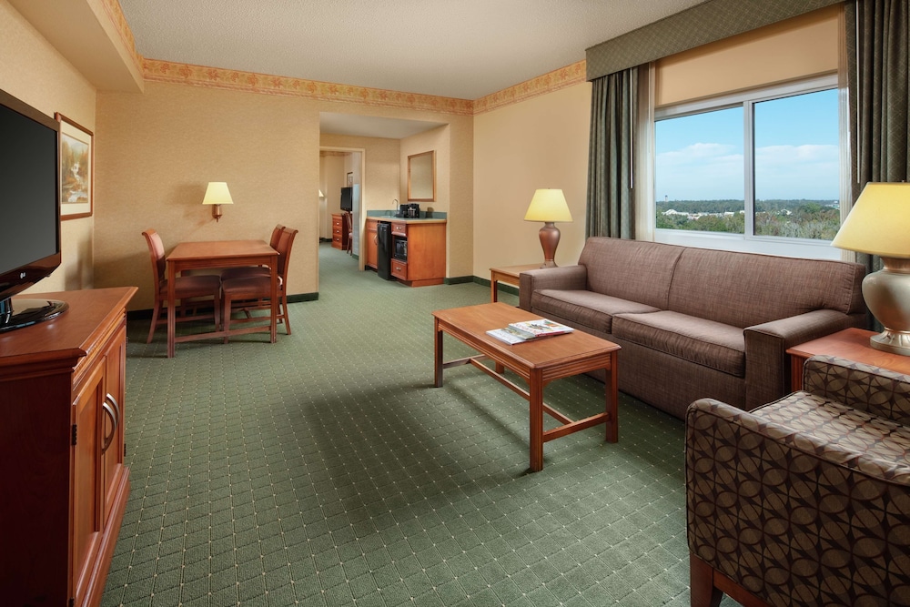 Premier Suite, 2 Queen Beds, Non Smoking, Corner
