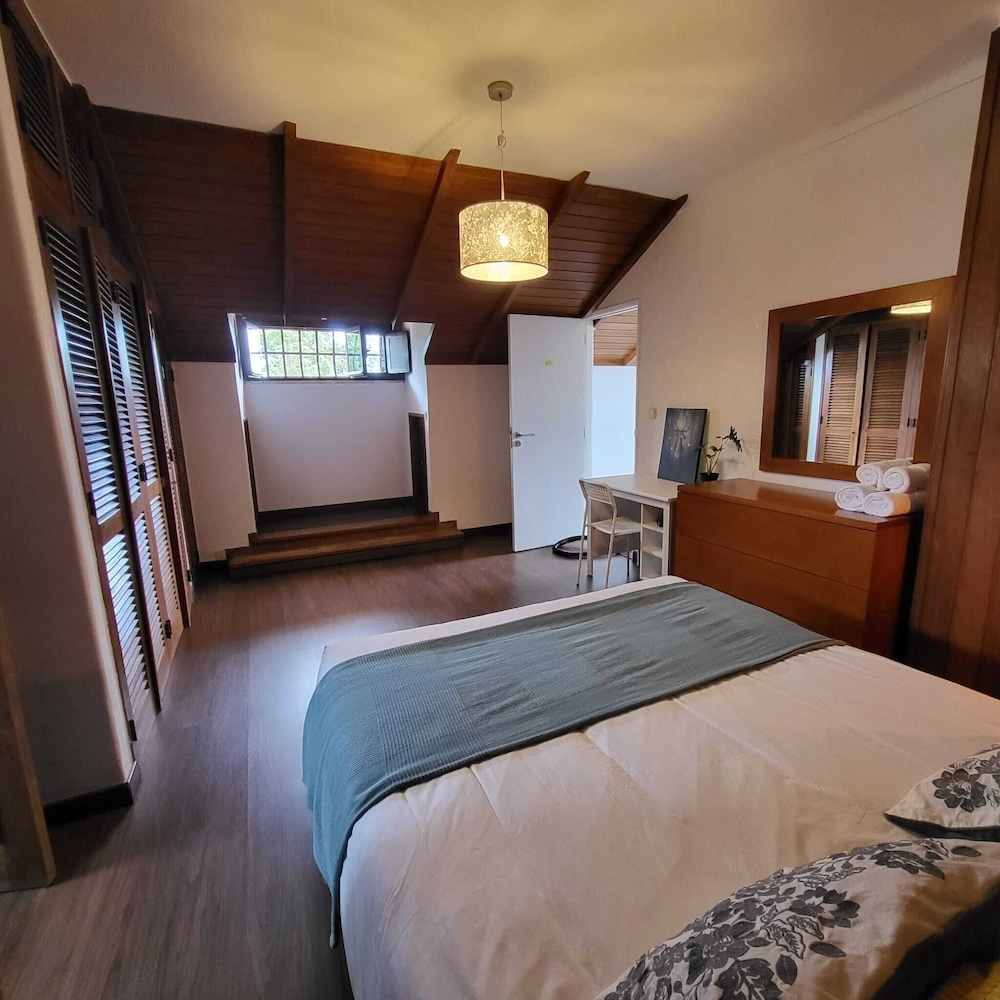 Exclusive Penthouse, 3 Bedrooms, Kitchenette, City View photo 1