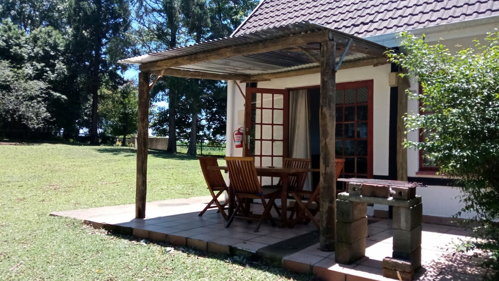 Self-Catering Cottage 2 photo 2