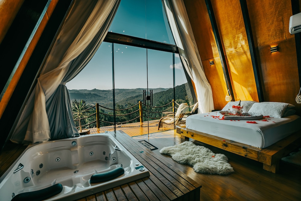 Cabin, 1 Queen Bed, Non Smoking, Jetted Tub photo 1