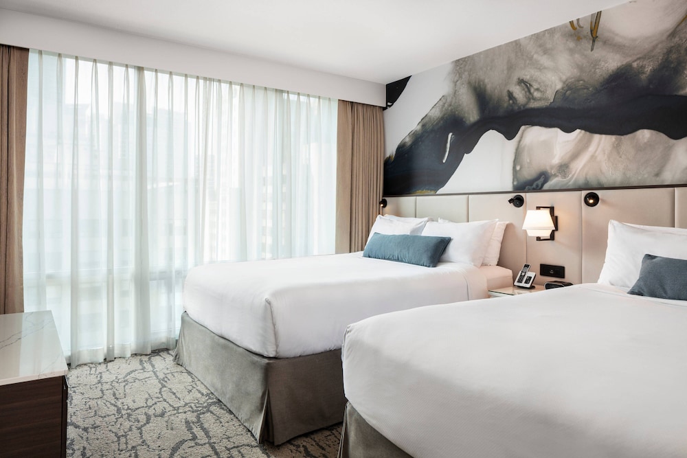 Suite, Multiple Beds