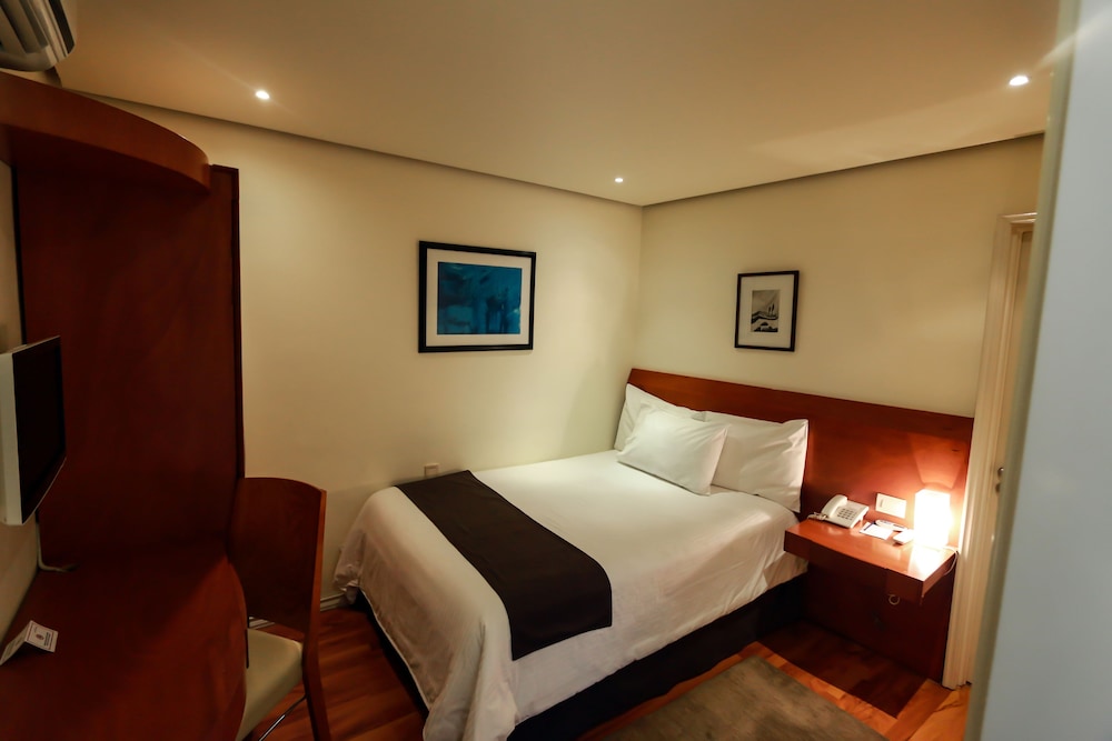 Standard Single Room, 1 Queen Bed photo 1