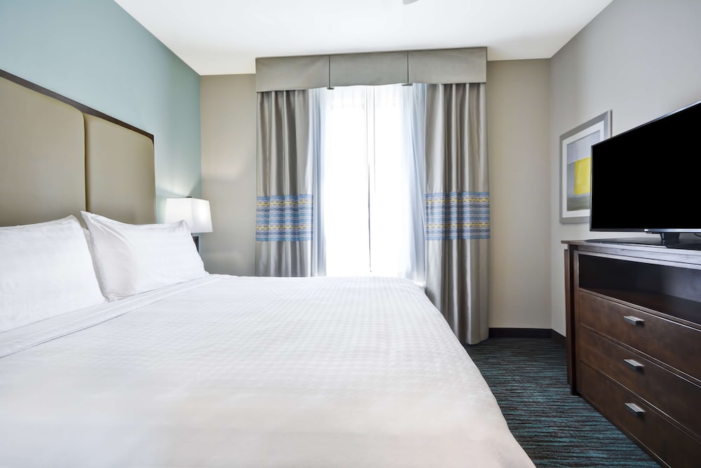 Suite, 2 Queen Beds, Accessible, Ocean View (Hearing) photo 3