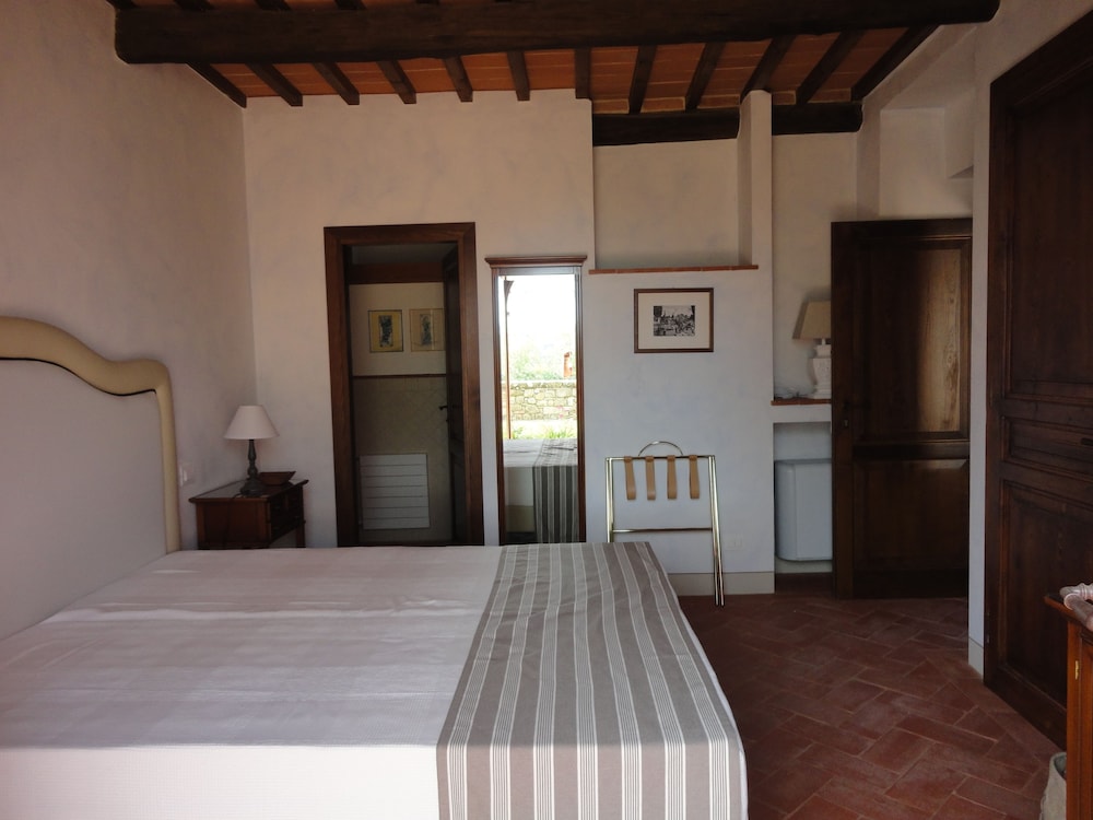 Superior Suite (Correggiolo) photo 3