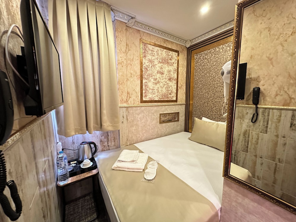 Economy Single Room photo 2