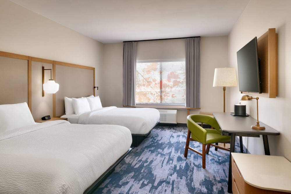 Room, Multiple Beds