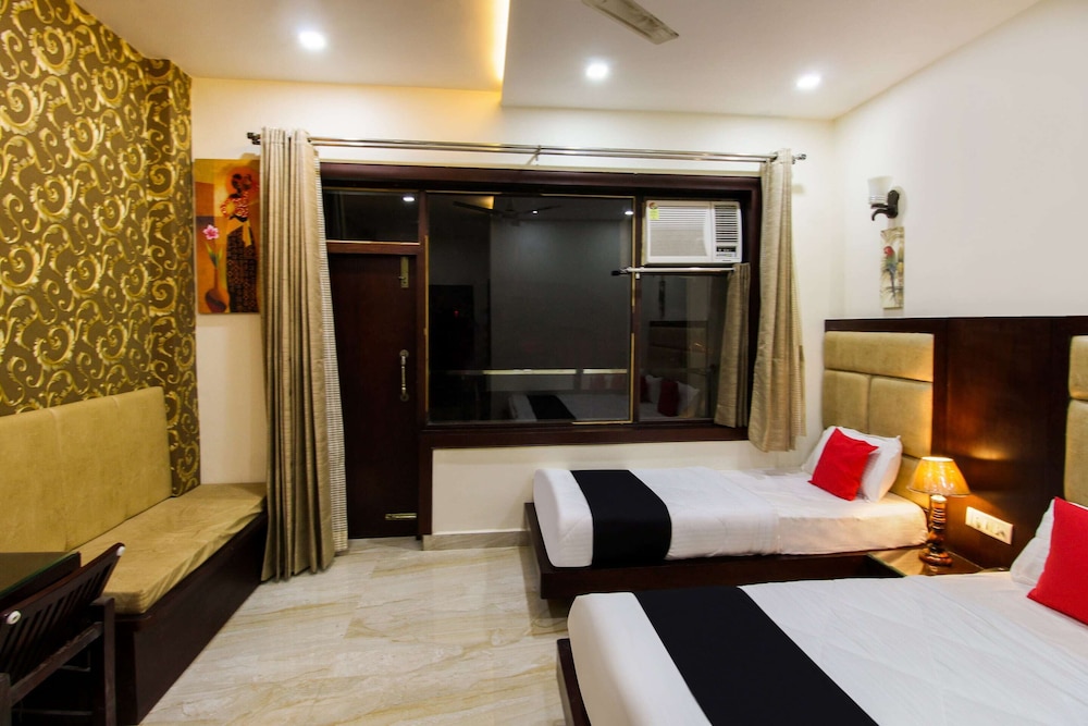 Premier Room