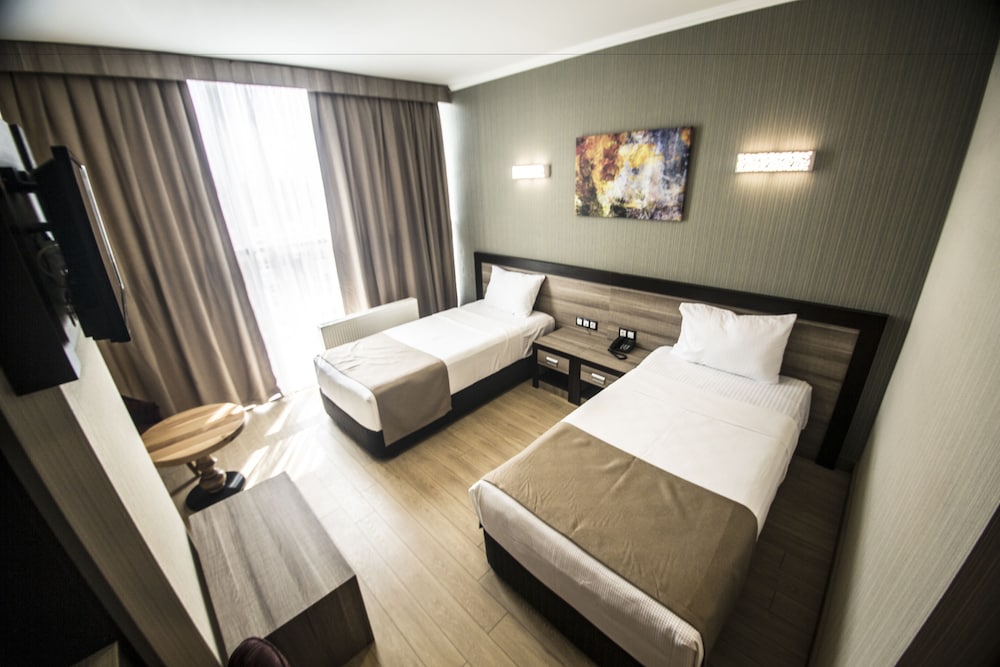 Standard Double Room, Smoking photo 3