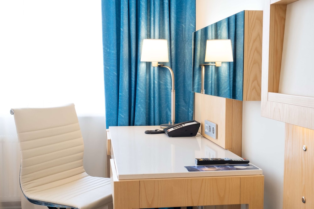 Standard Room photo 2