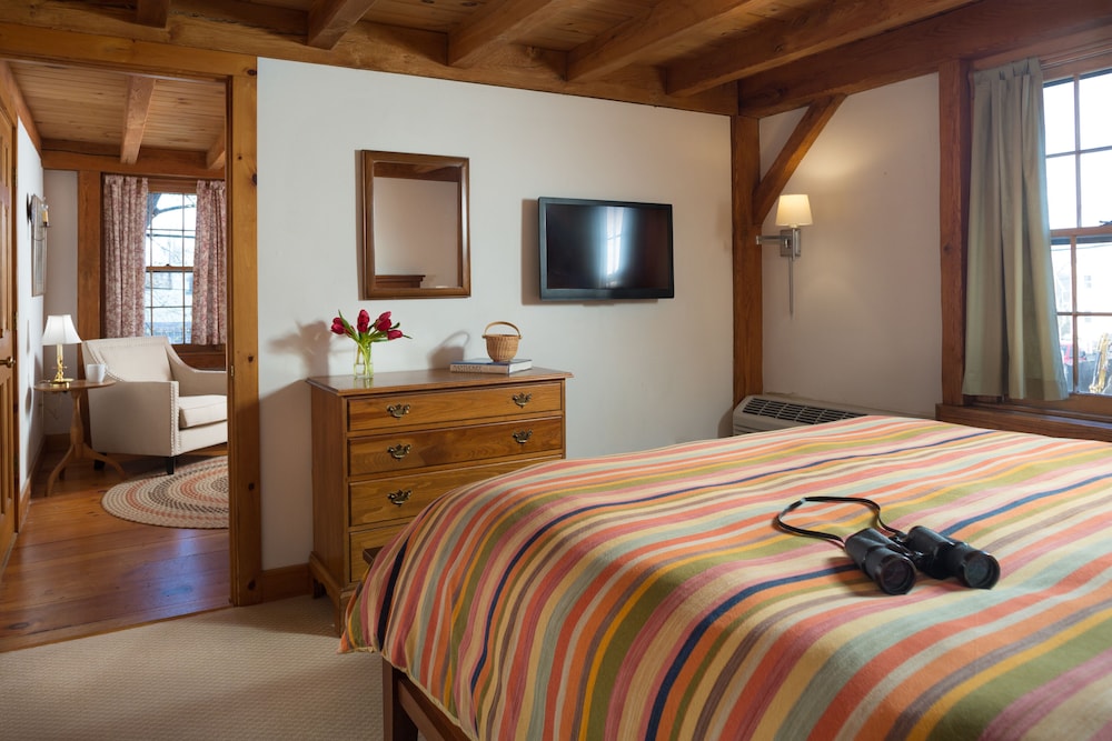 Suite, 2 Bedrooms photo 2