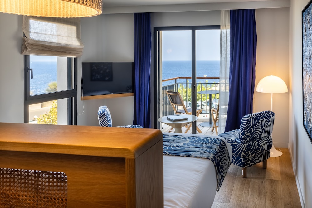 Deluxe Double Room, Sea View - Photo 5
