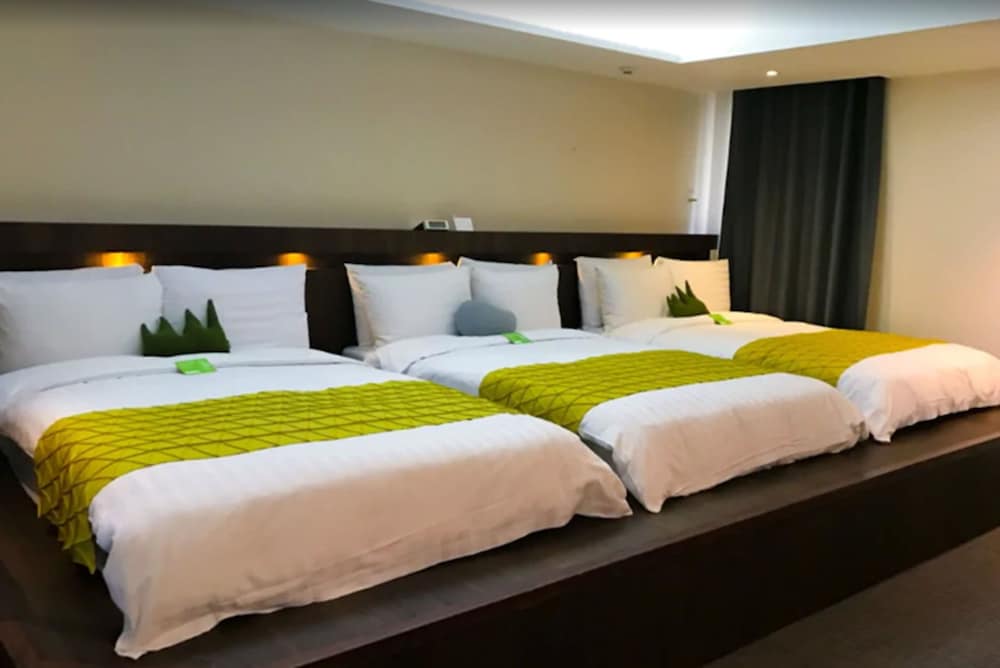 Family Flex (3 Double Beds) photo 2