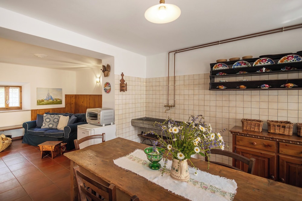 House (Tualis)