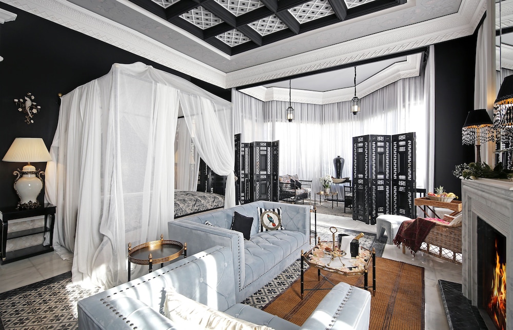 Senior Suite - Photo 3