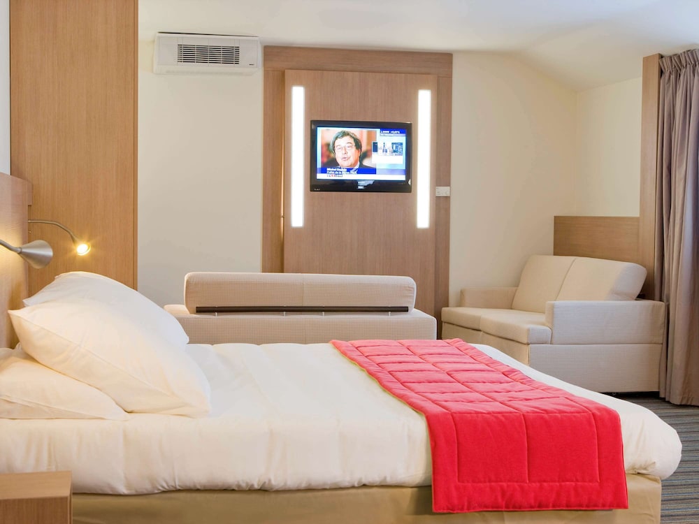 Superior Double Room, 1 Double Bed with Sofa bed - Photo 2