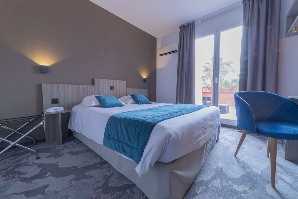 Superior Double Room, Terrace (with Shower)