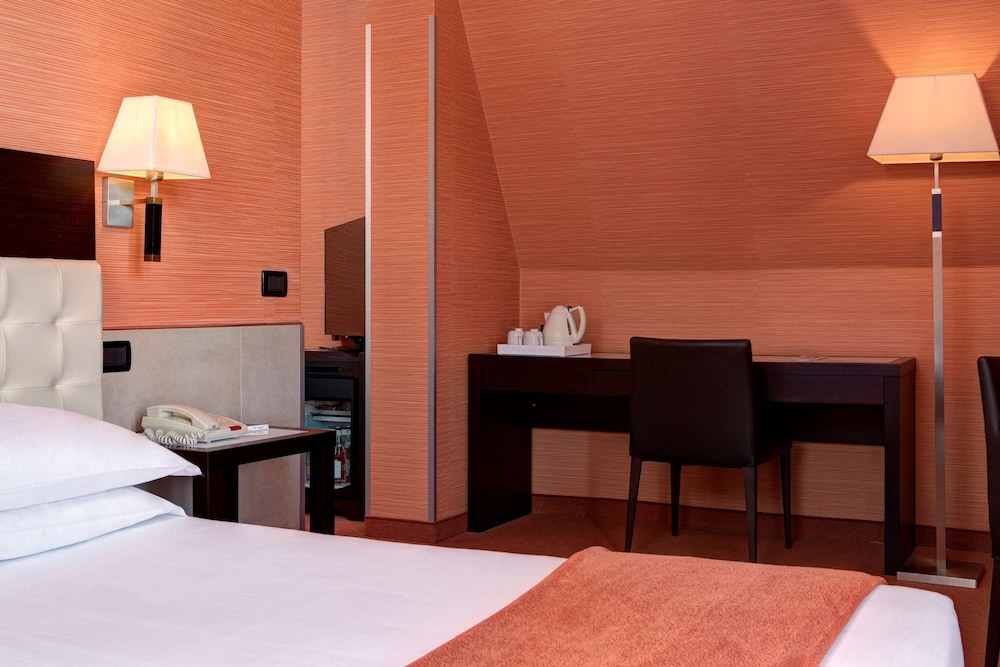 Junior Suite, 1 King Bed (Second and Third bed is a Sofabed) - Photo 4