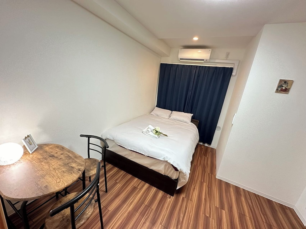 Economy Apartment photo 2