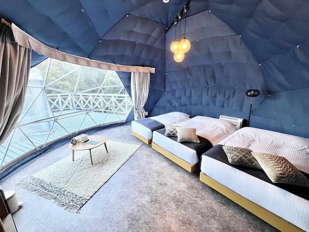 Dome Tent - D2 photo 1