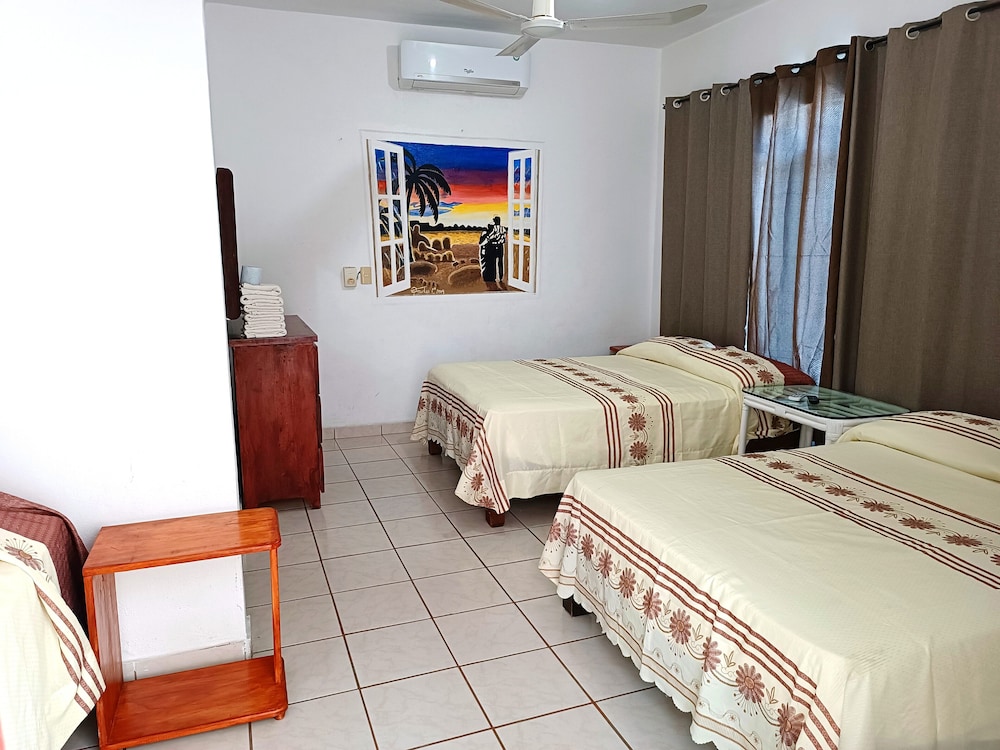 Family Room, Multiple Beds, Non Smoking, Pool View photo 1
