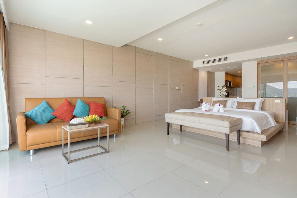 Premier Suite Seaview photo 3
