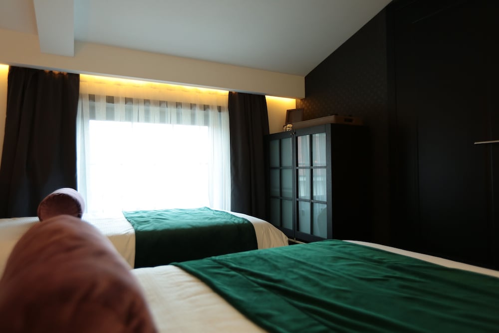 Standard Triple Room, 3 Twin Beds, Garden View photo 2