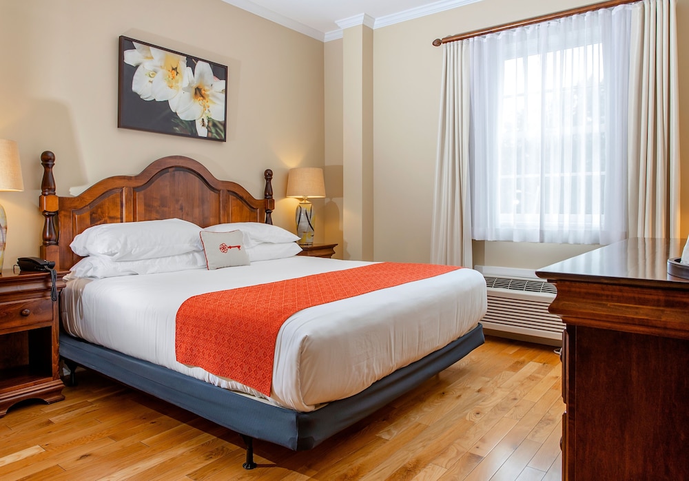 Traditional Single Room, 1 King Bed