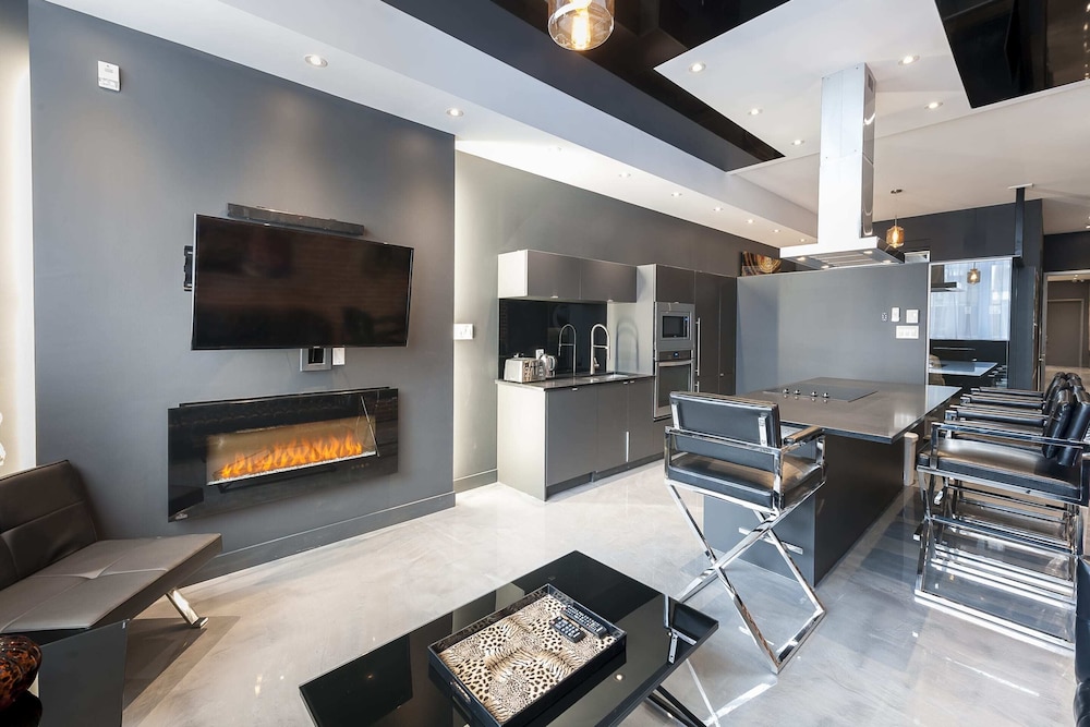 Double Room, 1 Bedroom (1204)