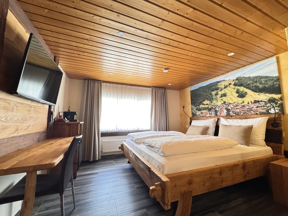 Family Suite, Shared Bathroom (Hasenhornblick Zimmer) photo 2