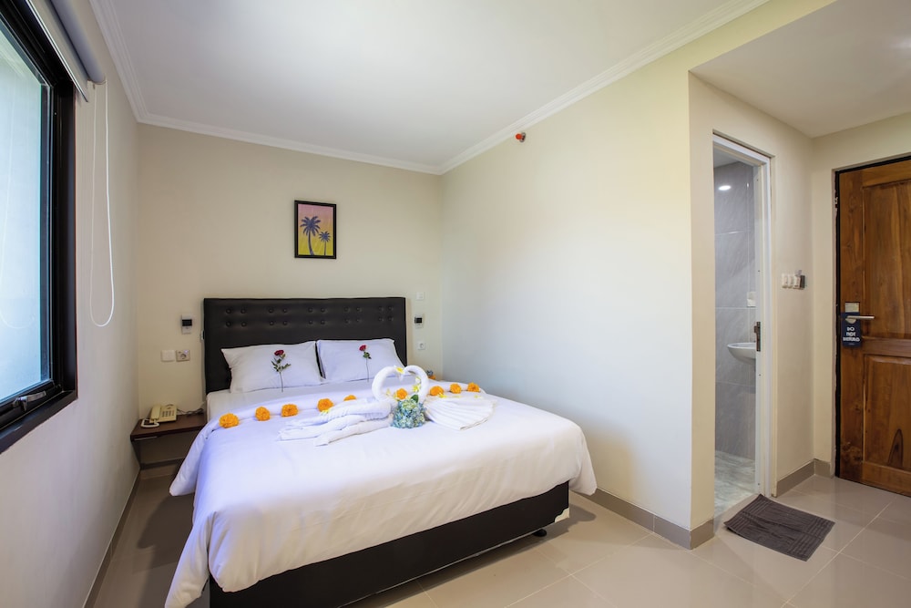 Standard Double Room - Photo 8