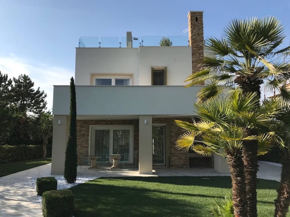 Villa, 5 Bedrooms, Private Pool, Garden View