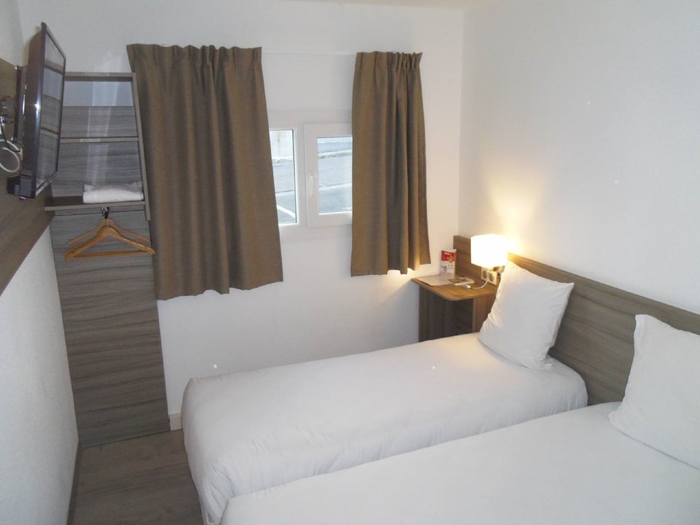 Twin Room photo 1