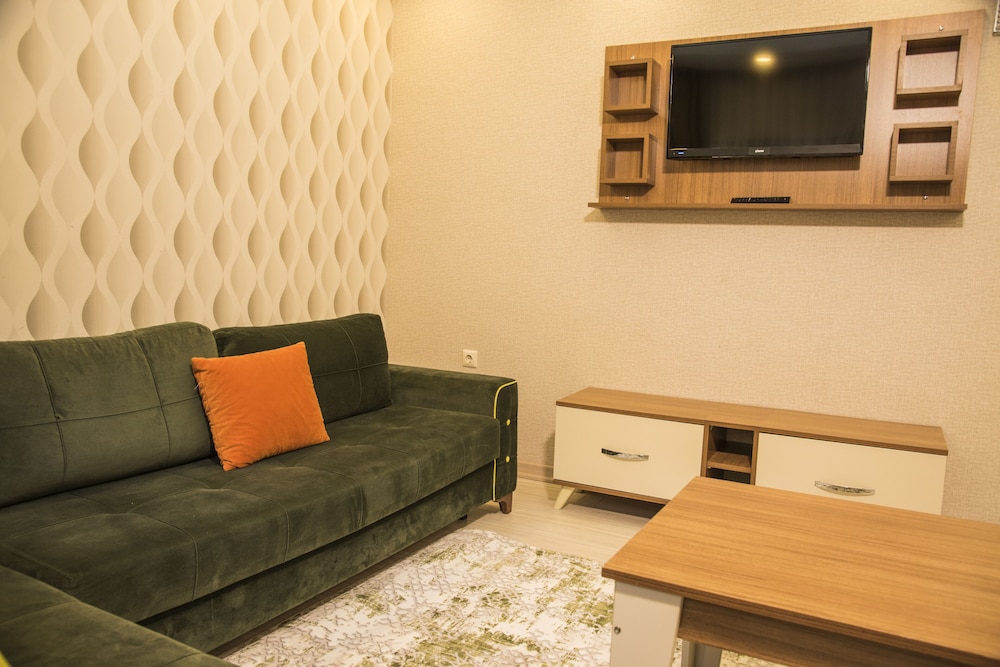 Deluxe Suite photo 2