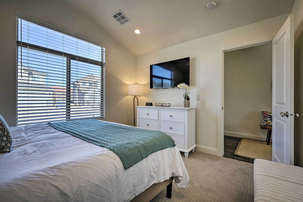 House (4 Bedrooms) photo 1