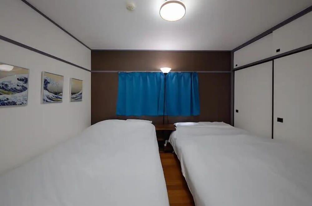 102, 6-person Accomodation, Non Smoking photo 3