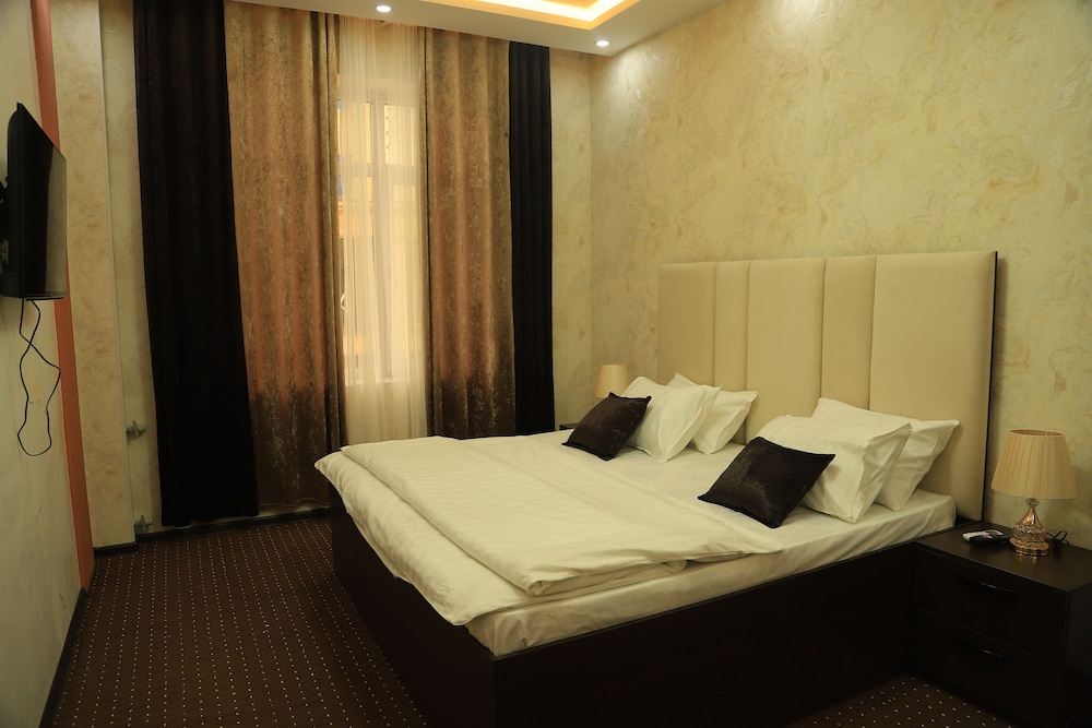 Room photo 2