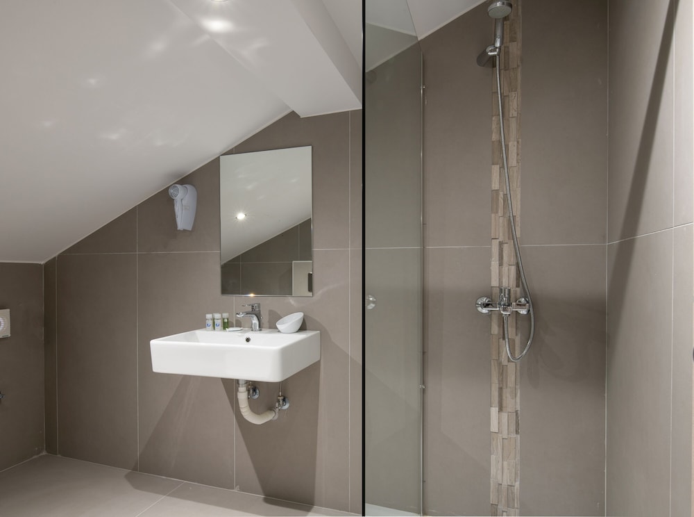 Luxury Studio Suite photo 3